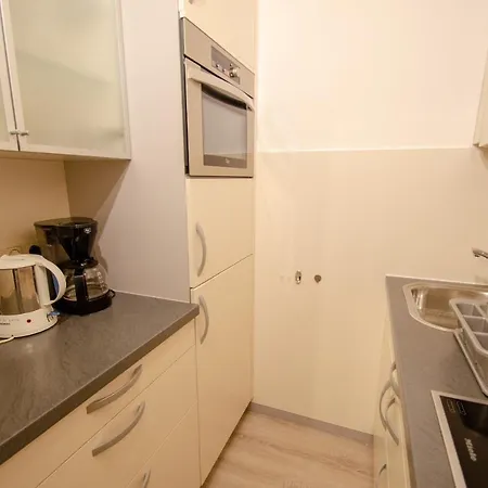 Budget Kitz 10 Apartamento *